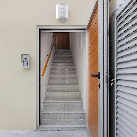 Apartment Coastal *